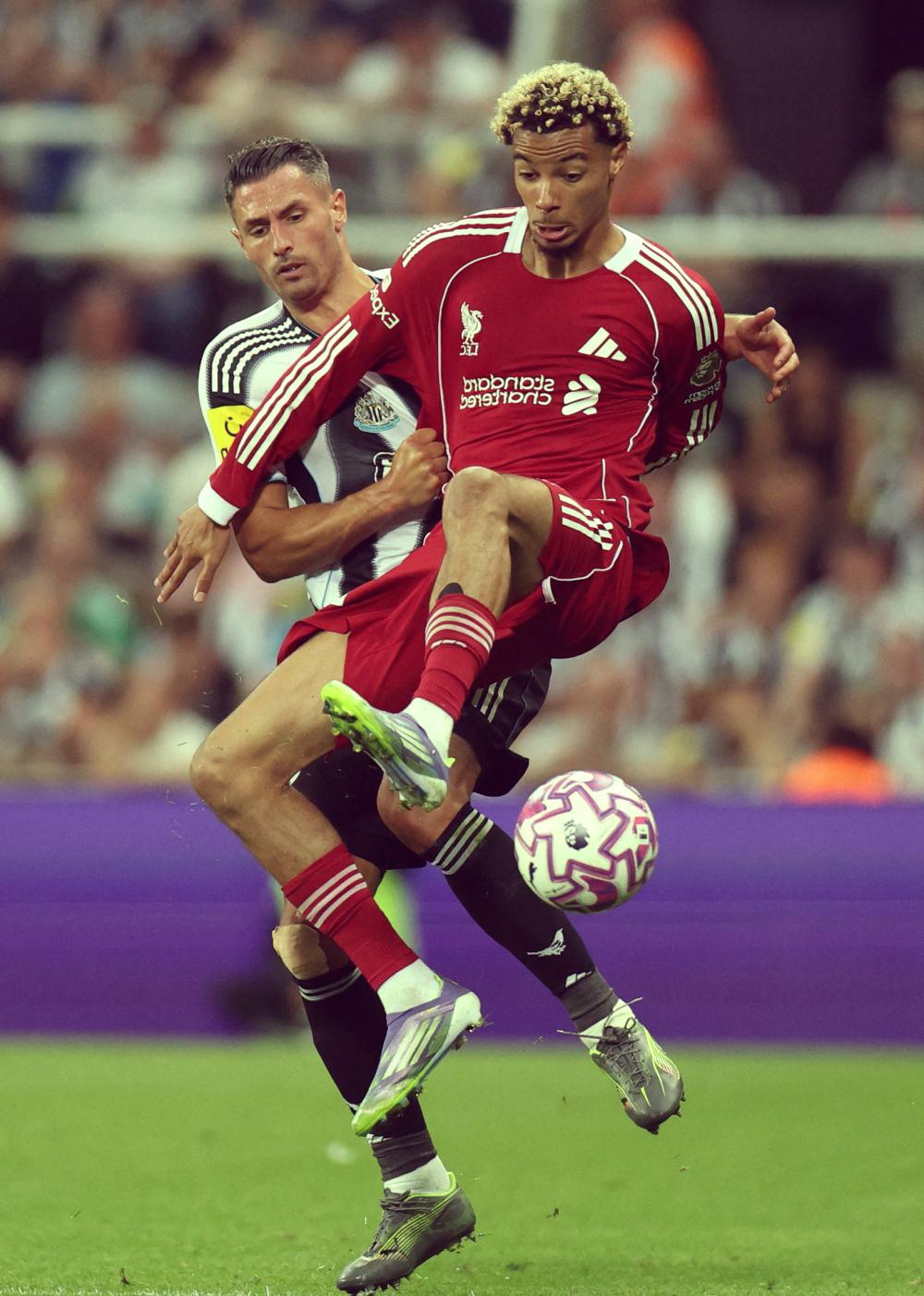 江南体育官网太狠了!纽卡斯尔转会期伤情更新集结日利物浦备战德国杯,利物浦围绕NBA总决赛止住颓势的简单介绍